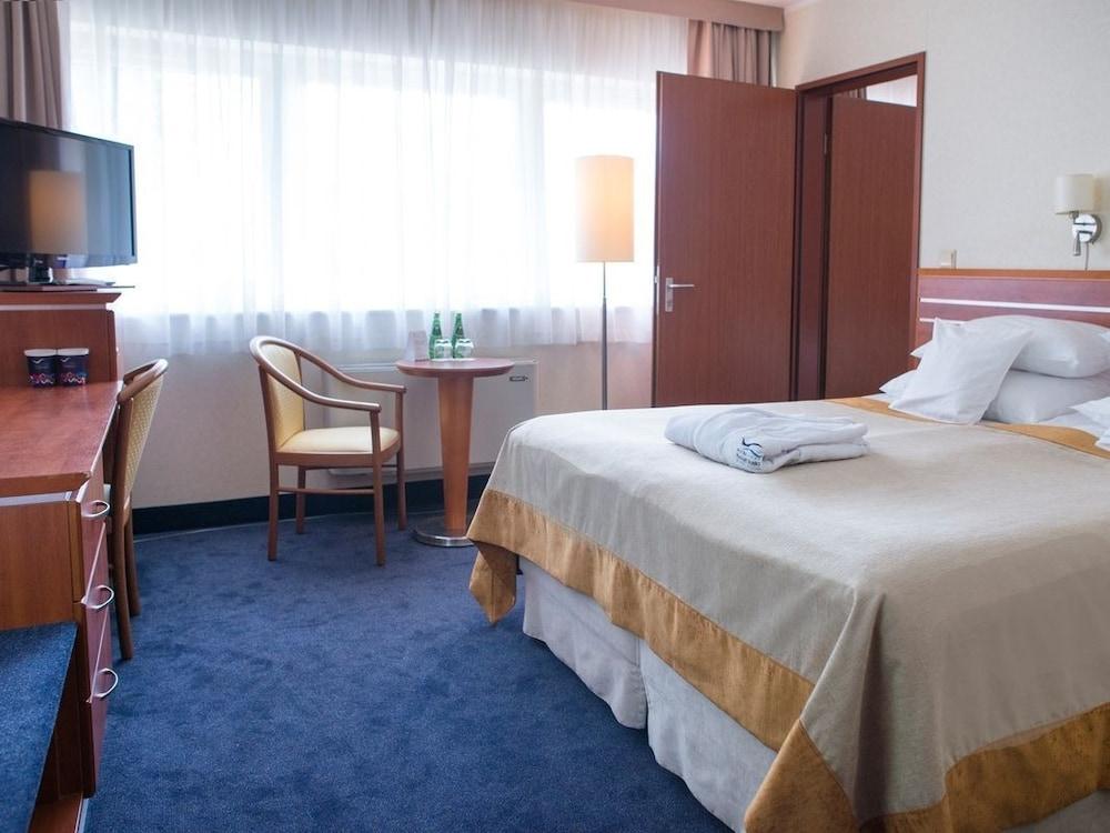 Nadmorski Hotel